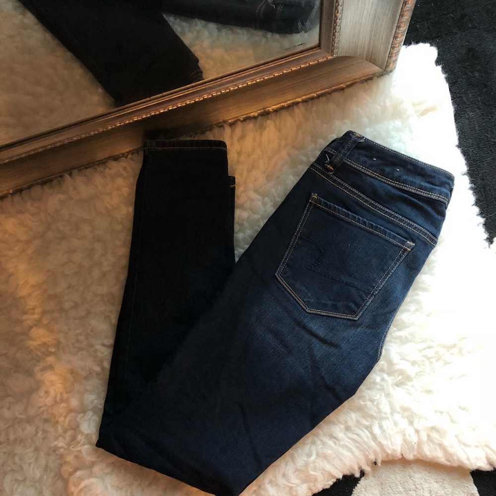 American Eagle Super Skinny denim - Picture 2 of 2
